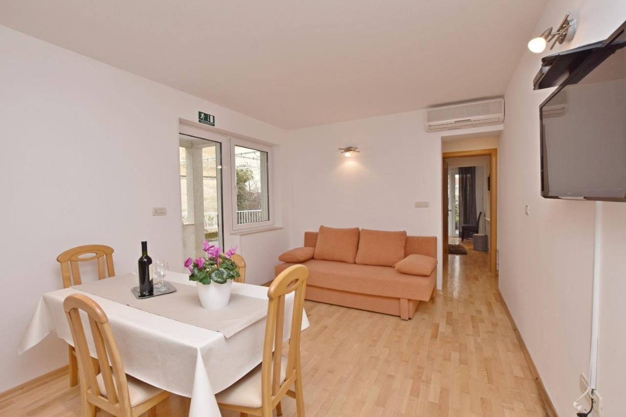 Apartment Mate Omiš Exterior foto